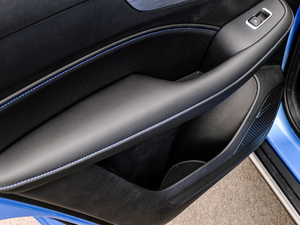 2020PLUS 300TGI ԄAlis g