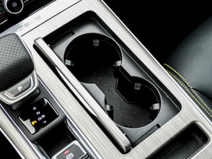 2020PLUS 300TGI ԄAlis g