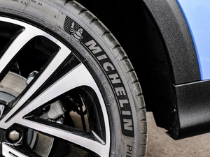 2020PLUS 300TGI ԄAlis ^