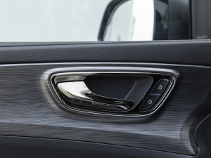 2021PLUS 330TGI ԄӇ g