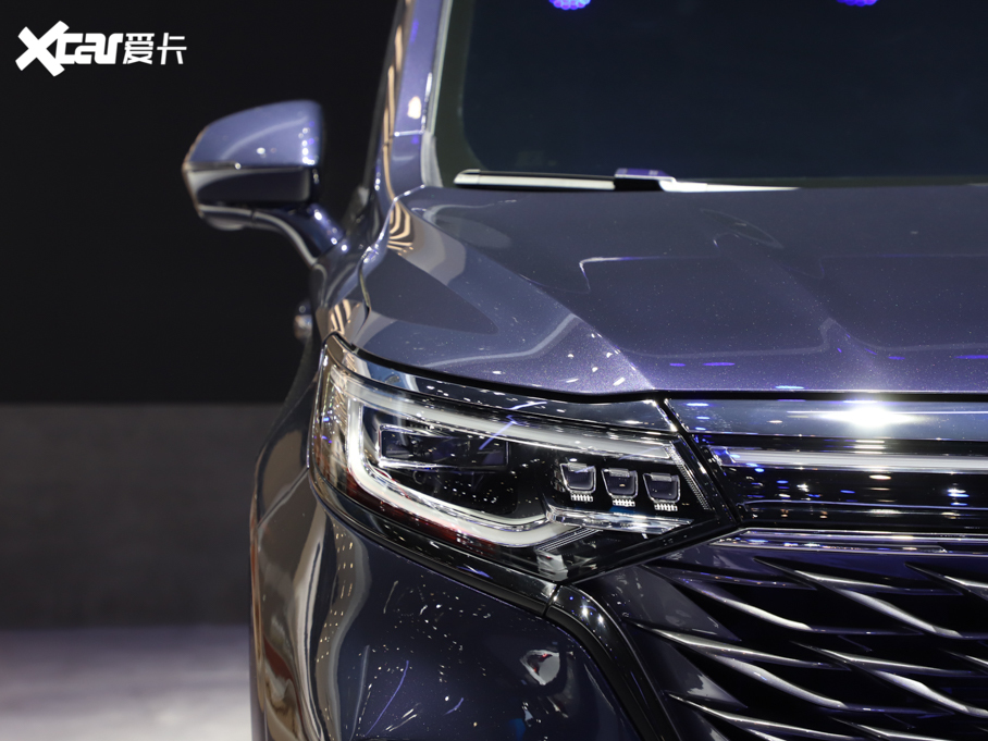 2021siMAX8 400TGI Supremeϵ 