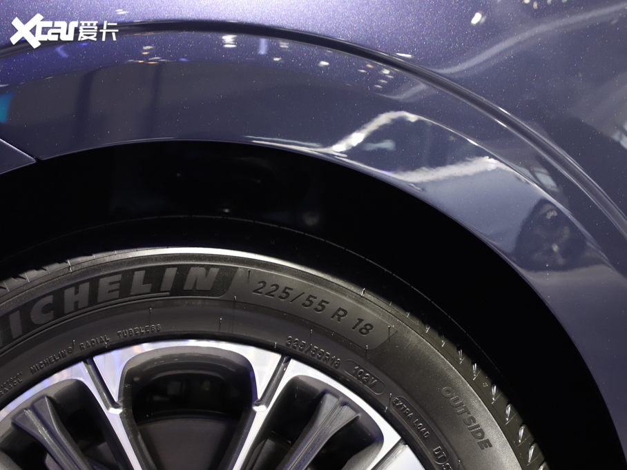 2021siMAX8 400TGI Supremeϵ 