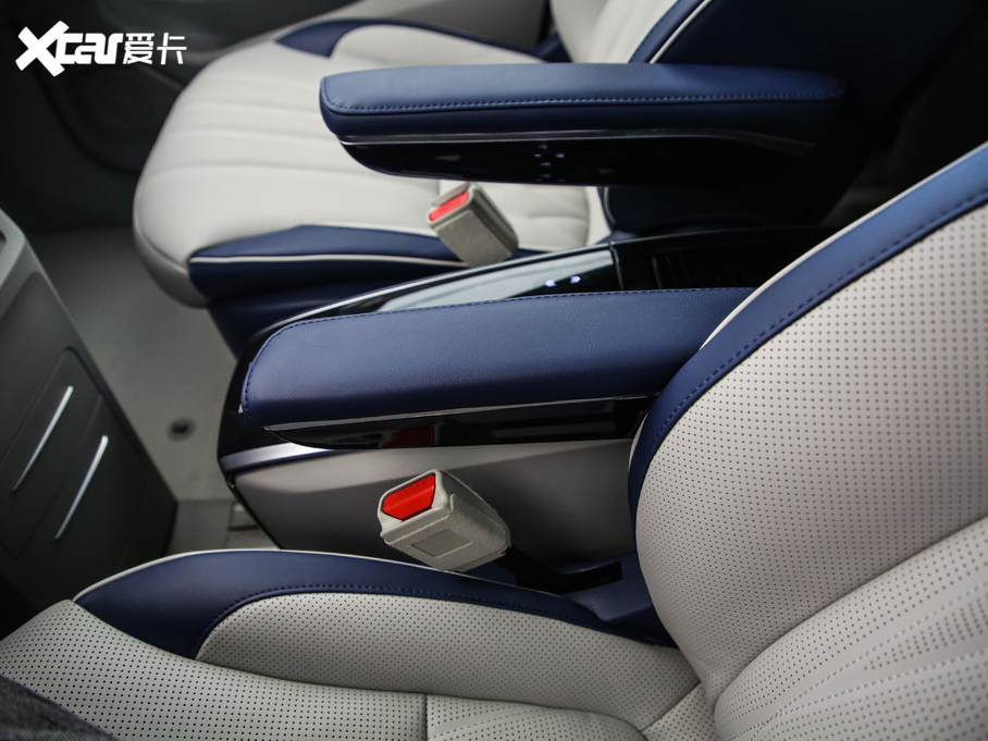 2021siMAX8 400TGI Supremeϵs