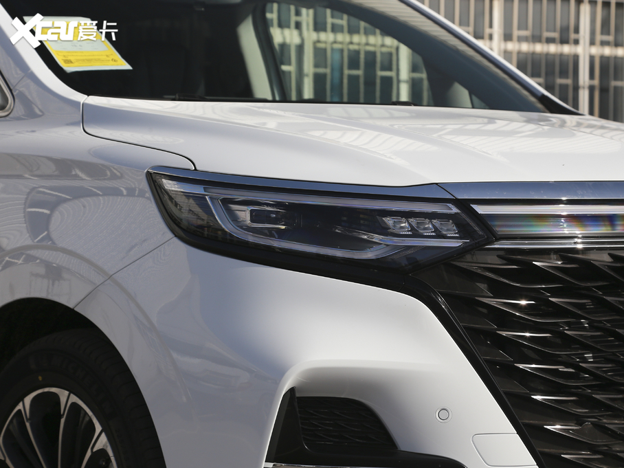 2021siMAX8 400TGI Ş