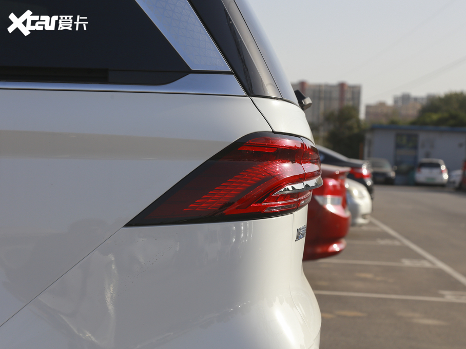 2021siMAX8 400TGI Ş