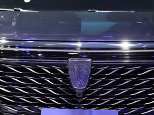 2021400TGI Supremeϵ  ^