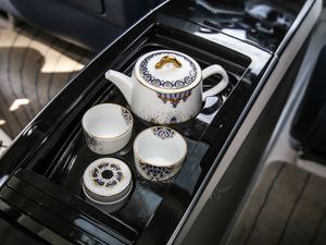 2021400TGI Supremeϵ  g