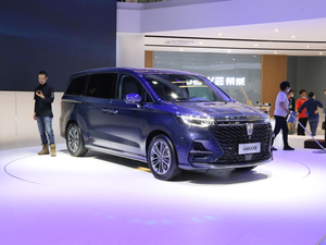 2021400TGI Supremeϵ  w^