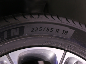 2021400TGI Supremeϵ  ^