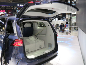 2021400TGI Supremeϵ  g