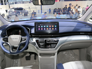 2021400TGI Supremeϵ  п؅^