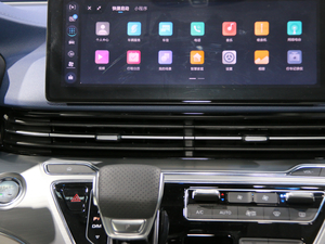 2021400TGI Supremeϵ  п؅^