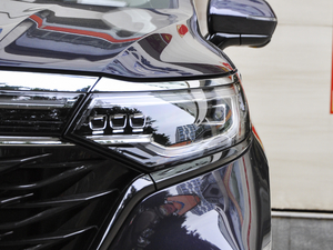 2021400TGI Supremeϵs 