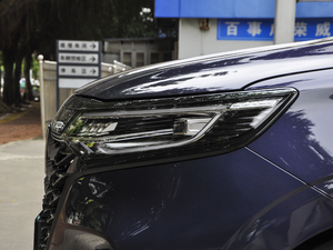 2021400TGI Supremeϵs ^