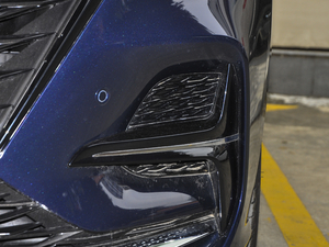 2021400TGI Supremeϵs ^