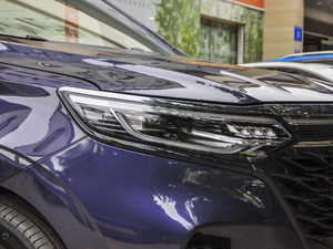 2021400TGI Supremeϵs ^