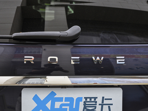 2021400TGI Supremeϵs ^