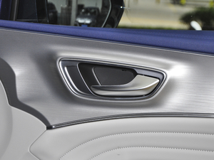 2021400TGI Supremeϵs g