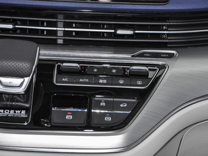 2021400TGI Supremeϵs {{