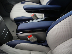 2021400TGI Supremeϵs g