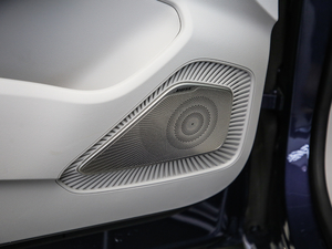 2021400TGI Supremeϵs g