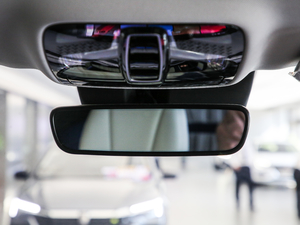 2021400TGI Supremeϵs g