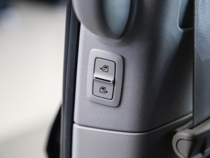 2021400TGI Supremeϵs g