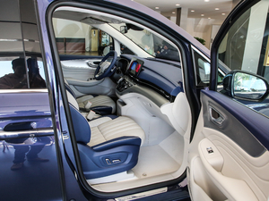 2021400TGI Supremeϵs g