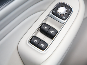 2021400TGI Supremeϵs п؅^