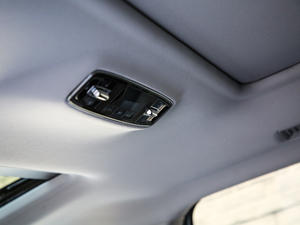 2021400TGI Supremeϵs g