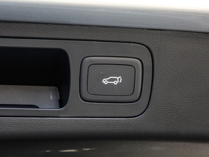 2021400TGI Supremeϵs g