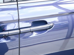 2021400TGI Supremeϵ ^