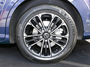 2021400TGI Supremeϵ ^