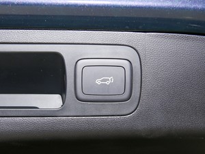 2021400TGI Supremeϵ п؅^