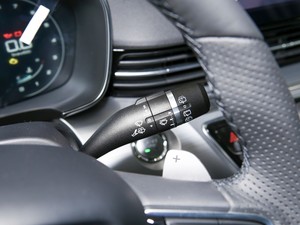 2021400TGI Supremeϵ п؅^