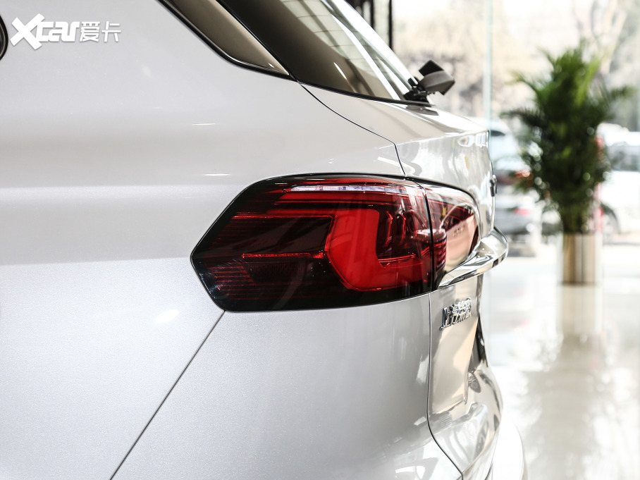 2021sRX5 MAX Supremeϵ 300TGI Ԅœs