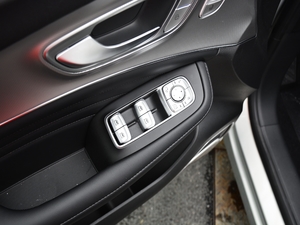 2021Supremeϵ 400TGI Ԅœs п؅^