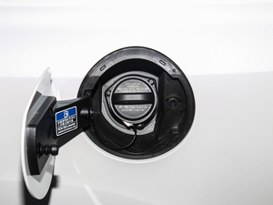 2021Supremeϵ 400TGI Ԅ ^