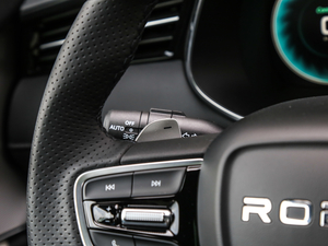 2021Supremeϵ 400TGI Ԅ п؅^