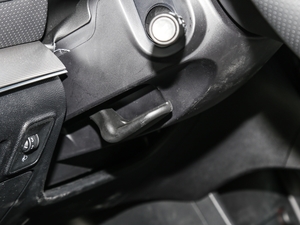 2021Supremeϵ 400TGI Ԅ п؅^