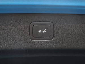 2021Supremeϵ 400TGI Ԅ(q) g