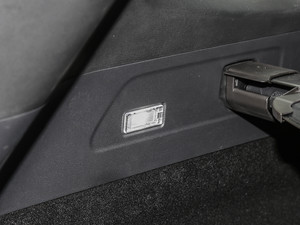 2021Supremeϵ 400TGI Ԅ(q) g