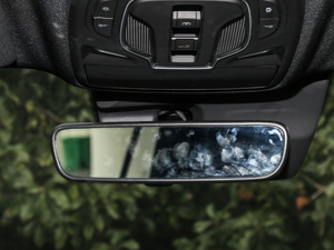 2021Supremeϵ 400TGI Ԅ(q) g