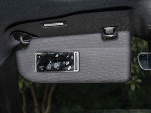 2021Supremeϵ 400TGI Ԅ g