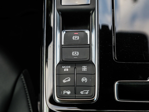 2021Supremeϵ 400TGI Ԅ v܇Ƅ