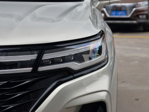 2021Supremeϵ 400TGI ԄӺAœ 