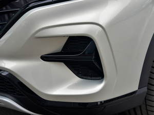 2021Supremeϵ 400TGI ԄӺAœ ^