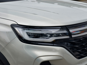 2021Supremeϵ 400TGI ԄӺAœ ^