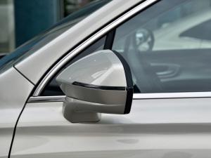 2021Supremeϵ 400TGI ԄӺAœ ^