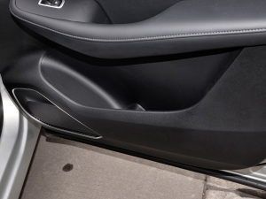 2021Supremeϵ 400TGI ԄӺAœ g